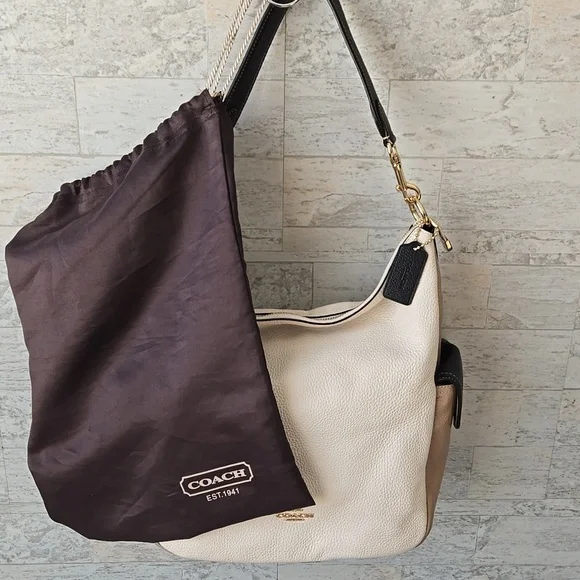 Coach Pennie Shoulder Handbag Leather With Brown Dust Cover Slip - Picture 3 of 17